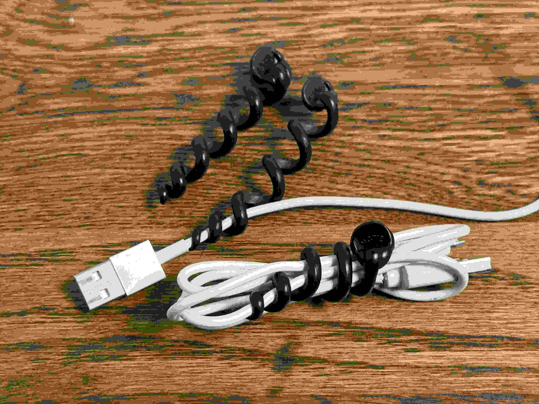 Extra Small KurlyTie - "The Baby" - black - free, anchored, wrapped