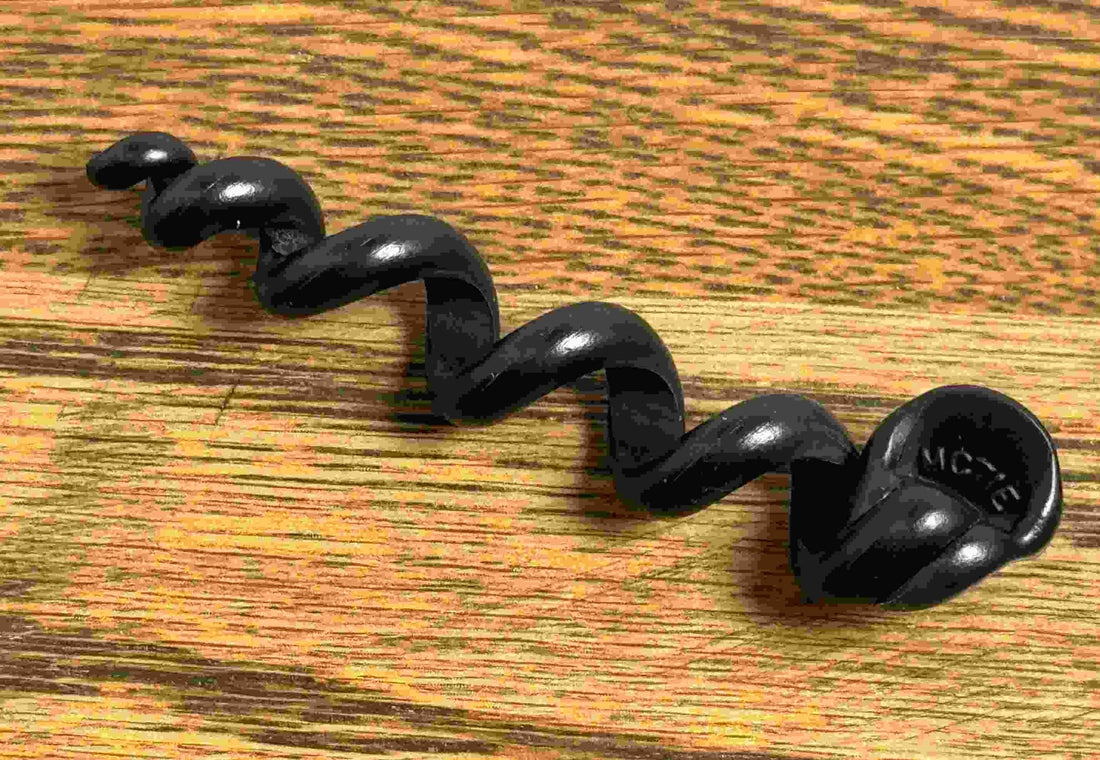 Extra Small KurlyTie - "The Baby" - black - free, anchored, wrapped